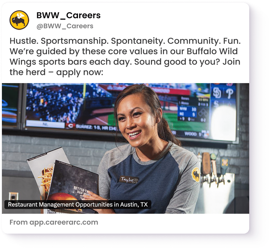 Social media job posts: 17 killer examples